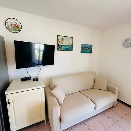 La Casa Di Feruri A דירה פונזה