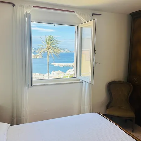 La Casa Di Feruri A * Ponza